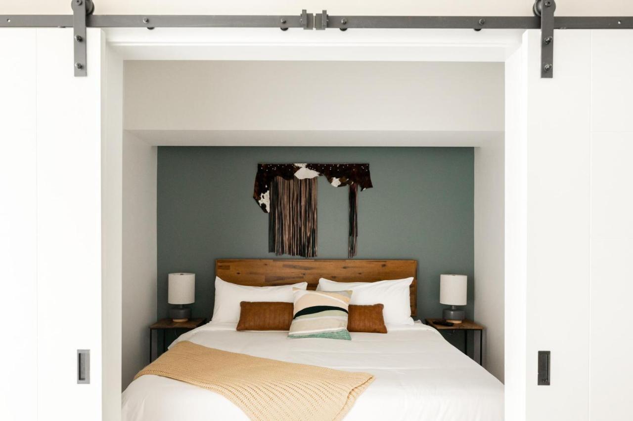 Colorful Western Vibe - Walk Everywhere - Zuni Lofts Denver Exterior photo